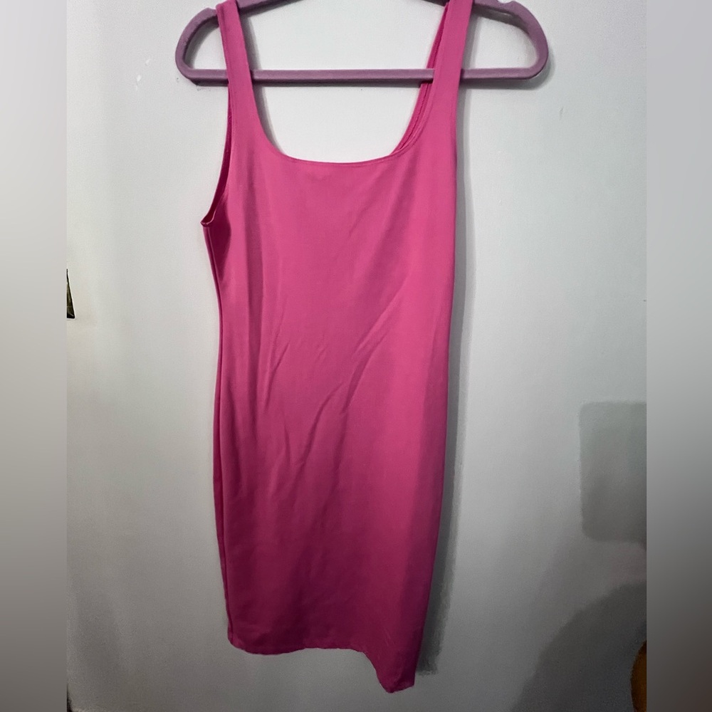 Zara Women’s Pink Bodycon Midi Dress